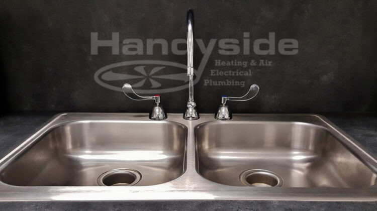 Kitchen sink to stop gurgling