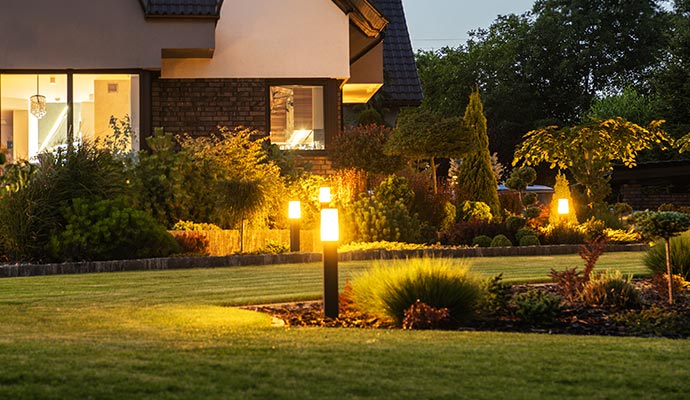 Residential outdoor lighting design