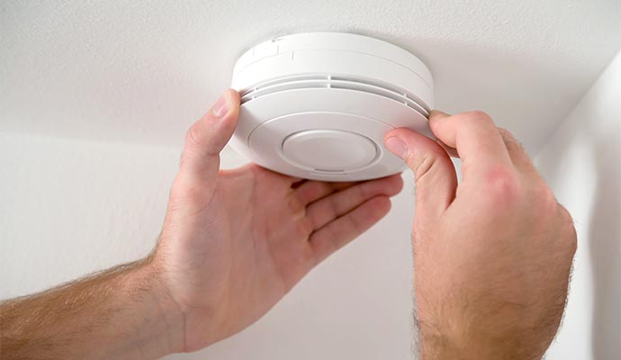 Smoke & CO Detector Installation in Harrisburg, PA | Handyside