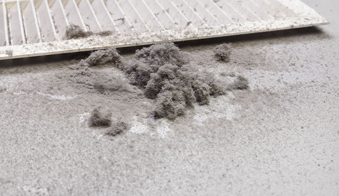 A dirty duct vent filter