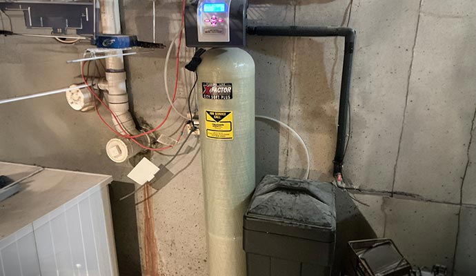 Residential water softener system